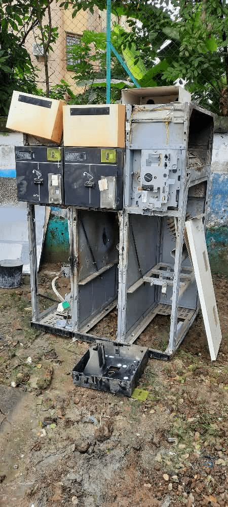 Douala : Les cellules électriques du forage de Bonamoussadi marché remplacées par Camwater