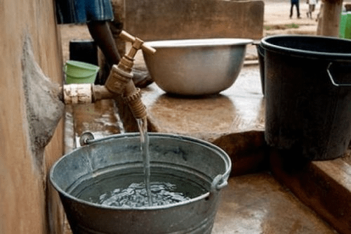 Douala : Plusieurs quartiers sans eau suite à l&rsquo;interruption de l&rsquo;énergie à la station de Yato (Communiqué)