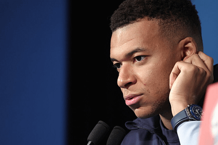 Football : pourquoi Kylian Mbappé et le PSG ont rendez-vous aux prud’hommes ce lundi