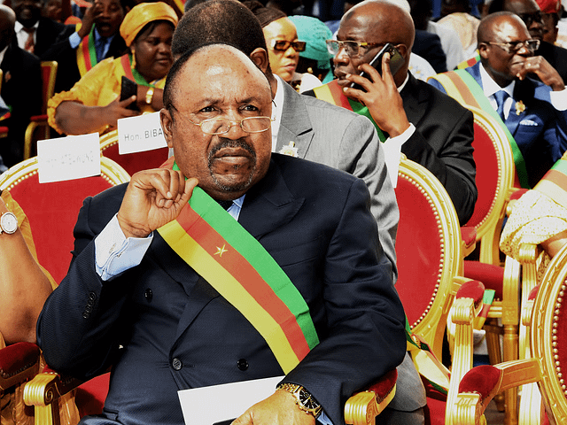 OUEST : Joseph Séverin ZO’O, le délégué départemental des domaines, du cadastre et des affaires foncières (MINDCAF) battu par un gros bras à la demande du député Pierre KWEMO