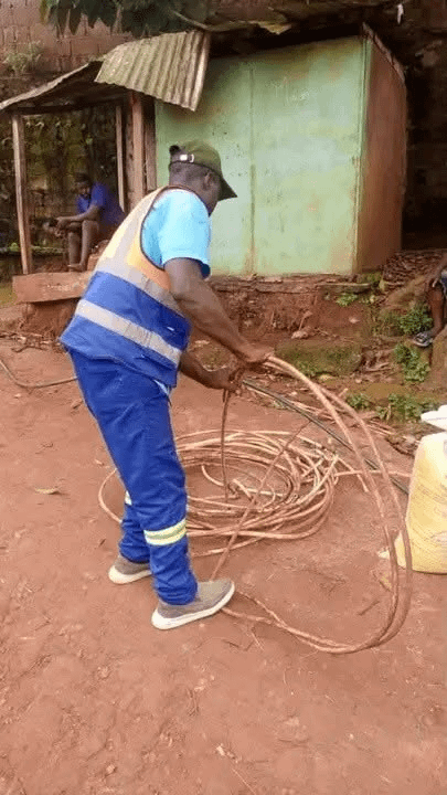 Lutte contre la fraude à Yaoundé : 21 concessions et une dizaine de baraques alimentées illégalement en eau potable démantelées