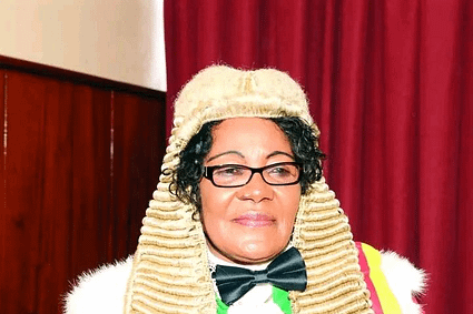 Ecce homo : Voici Florence Rita Arrey la première  femme membre au conseil constitutionnel du Cameroun