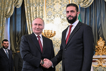 Syrie : Ahmed Al-Charaa à Moscou pour relancer la coopération avec la Russie sur de nouvelles bases