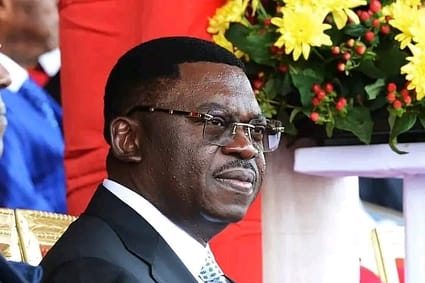 Au Cameroun, Paul Biya renouvelle sa confiance à Ferdinand Ngoh Ngoh