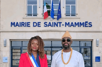 France : La camerounaise Leslie Djoufack Halleur-Echaroux qui a été élue Maire de Saint-Mammès en Ile de France installée samedi