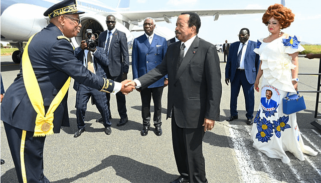 Présidentielles d’octobre : l’aéronef ayant à son bord Paul et Chantal Biya a foulé le tarmac de l’aéroport international de Maroua Salak mardi en début d’après midi