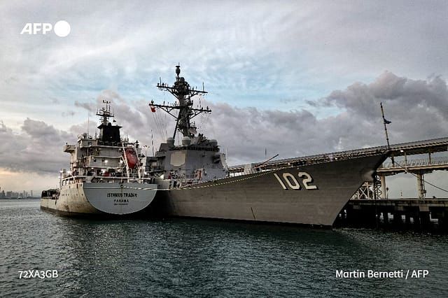 L’armée américaine a frappé un « bateau transportant de la drogue », tuant 11 « narcoterroristes »