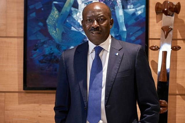 Gabon : réaménagement provisoire du gouvernement