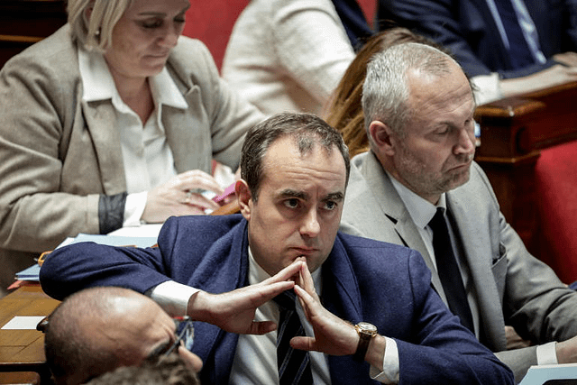 France – Remaniement: Lecornu prévoit un « ajustement » gouvernemental d’ici le 22 février