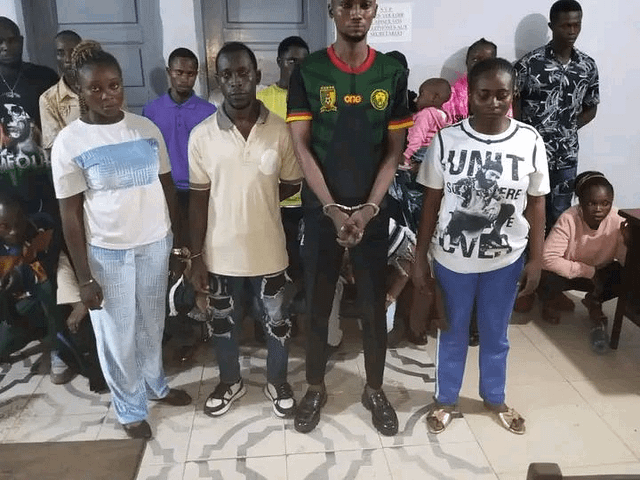 Escroquerie en ligne et trafic d’êtres humains : un gang démantelé à Dibombari dans le Moungo